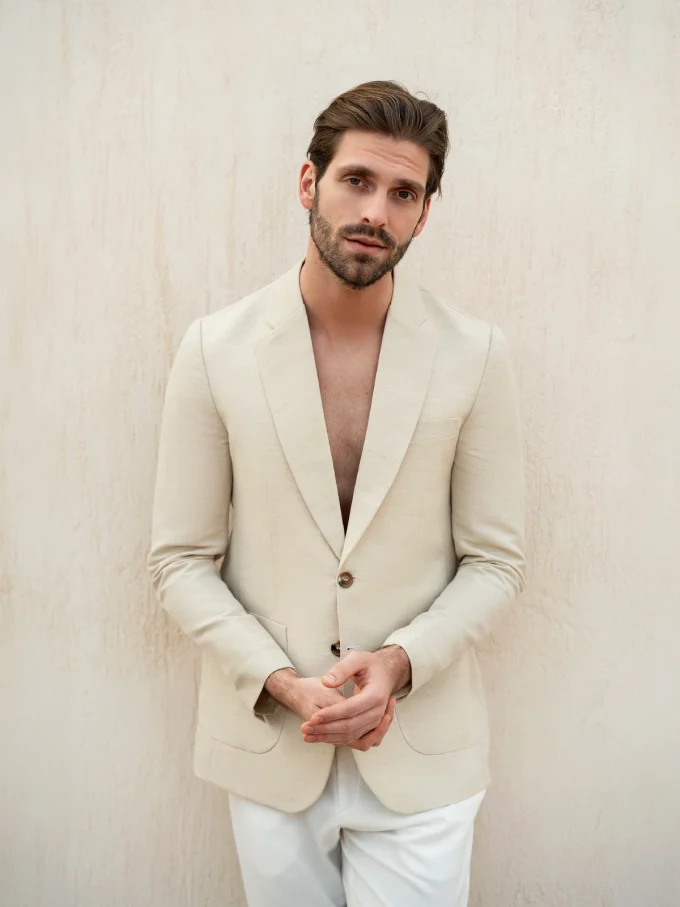 Linen Blazer with Side Pockets