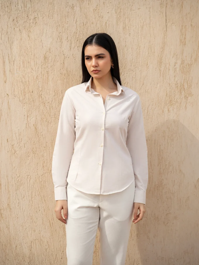 Woman's Linen Shirt With Front Buttons - Off White, XL